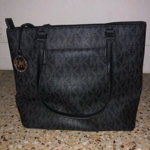 Michael Kora purse